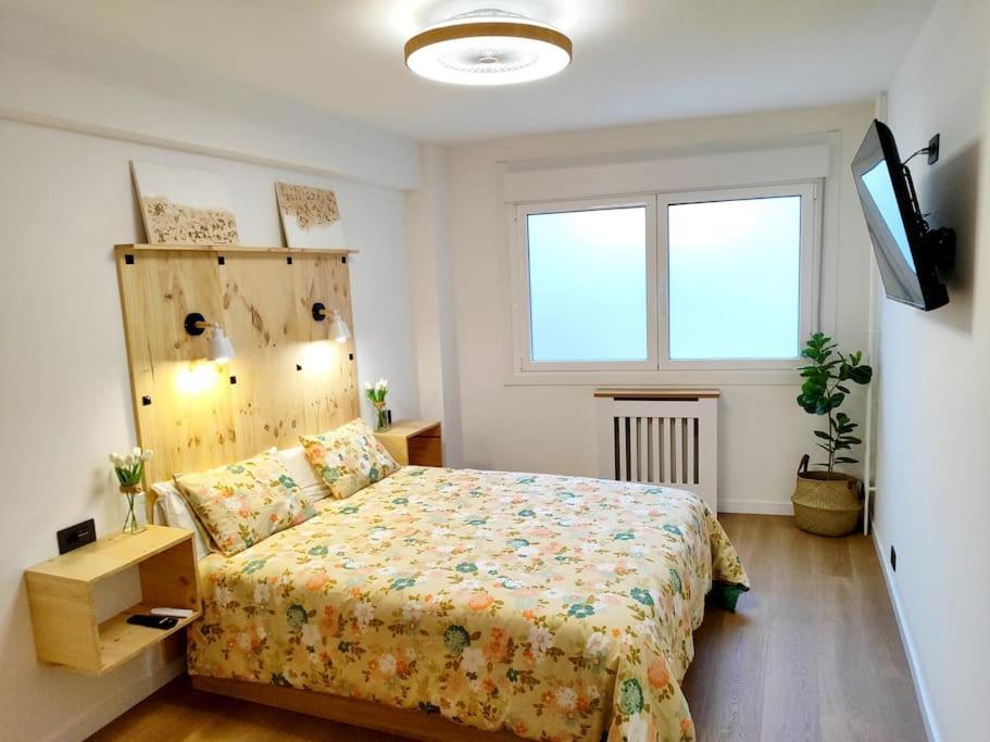 Tranquilo Apartamento Con Parking Gratis Vigilado 24H Vigo Esterno foto