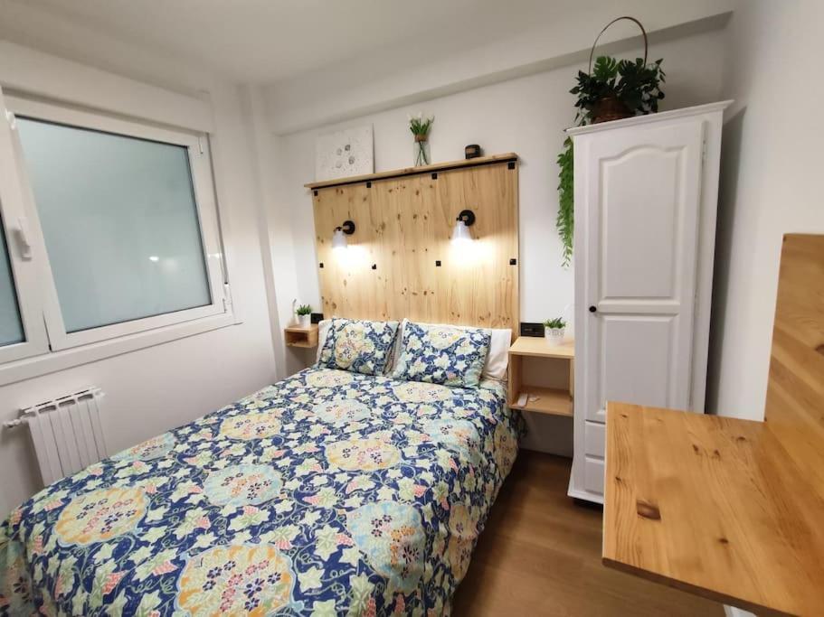 Tranquilo Apartamento Con Parking Gratis Vigilado 24H Vigo Esterno foto